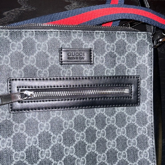 GG BLACK SMALL MESSENGER BAG - Picture 6 of 6